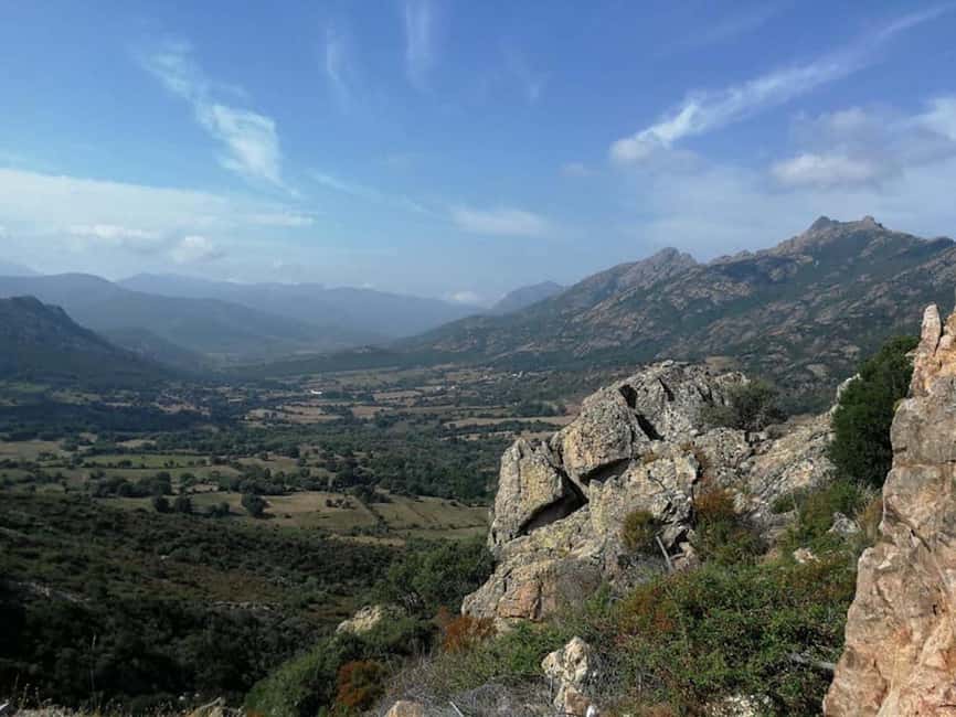 Vieux Villages L'authenticité Corse - Lumio and the first taste of hill country