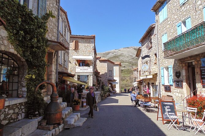 Villages Médiévaux,Grasse, Gourdon, Tourrettes sur Loup, St Paul - Gourdon: the day’s great high point