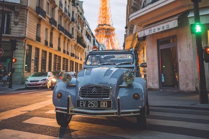 Vintage 2CV Adventure: 2-Hour Paris Highlights Tour - Why a Citroën 2CV changes the Paris sightseeing experience