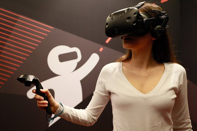 Virtual Room Paris - 1st virtual reality team experience - The Introduction and Game Setup