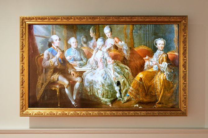 Visit of Choco-story COLMAR, the Chocolate Museum. - European courts and a royal photo stop