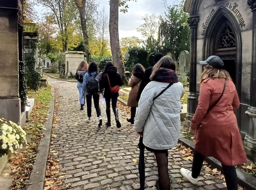 Who Killed Victor ? Escape Game at Père Lachaise Cemetery - How difficult are the riddles?