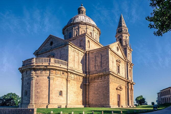 Wine Tour Ebike Experience - Piazza Grande and the first views