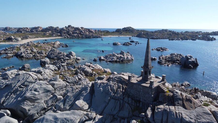 Yacht catamaran trip to the Lavezzi Islands - Key points to know before booking